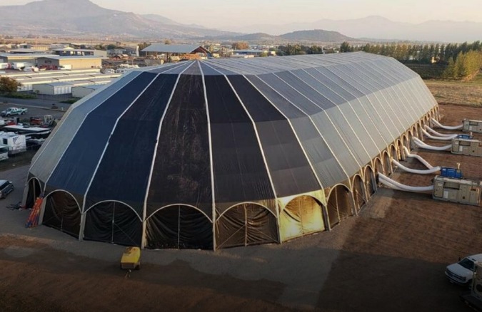La municipalité d’Eilat met en vente l’immense et prestigieuse tente de Miss Univers (avec son emplacement)
